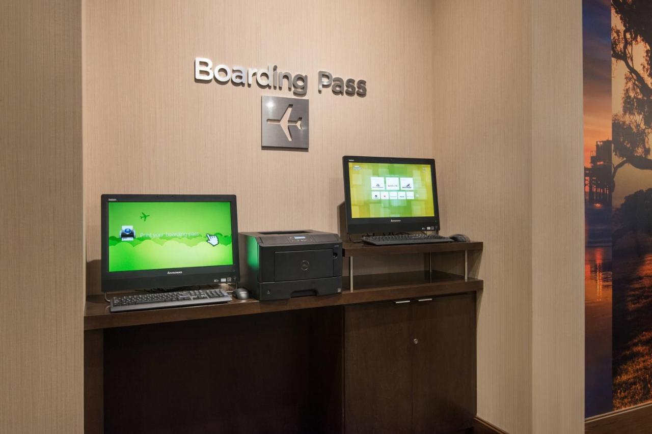 Hotel Courtyard By Marriott Spectrum Irvine