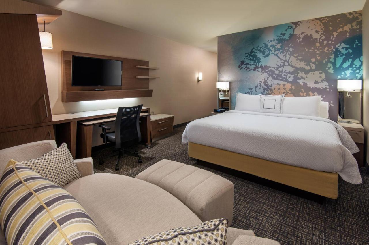 Courtyard By Marriott Spectrum