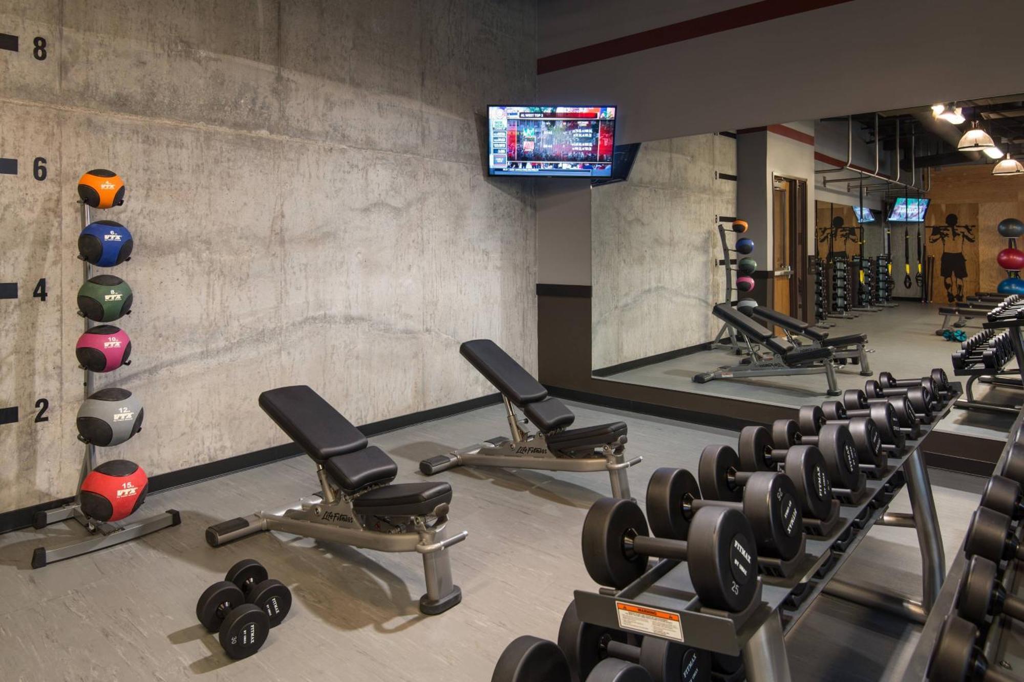 Courtyard By Marriott Spectrum